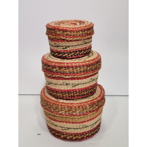 Vintage Set of 3 Chinese Sweetgrass Covered Nesting Baskets Rare - Picture 1 of 10